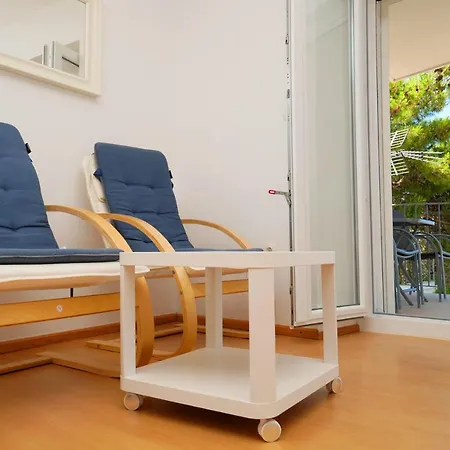 Smilja Apartament *