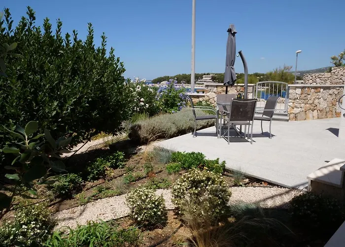 Smilja Apartment Primosten